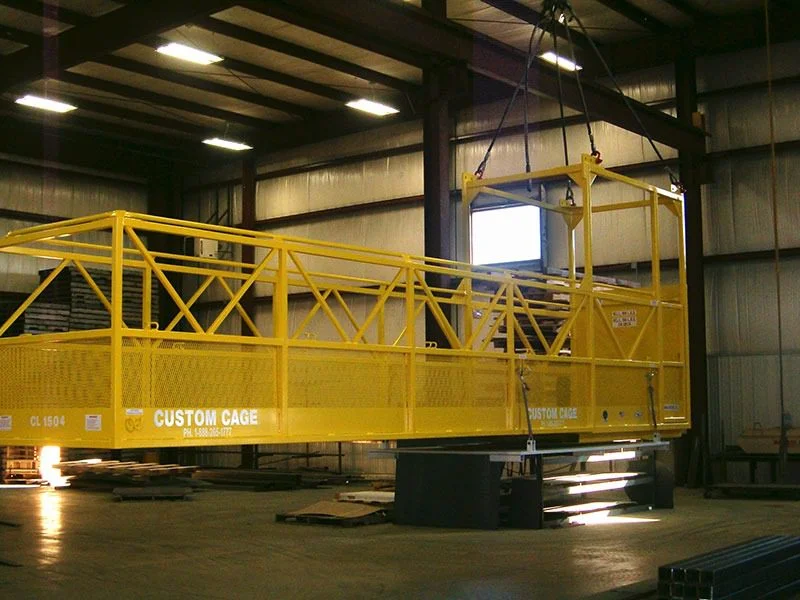 CL-1504 Cantilever man basket with 15' walk out deck